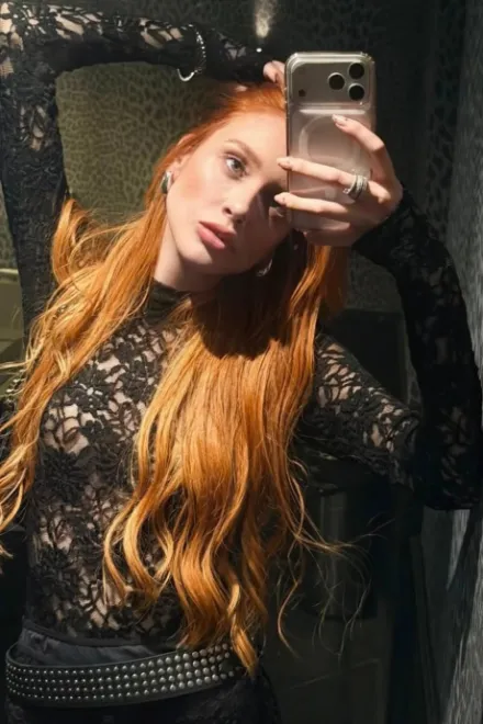 Redhead Brazilian escort in Earl's Court - Stellary - image 12