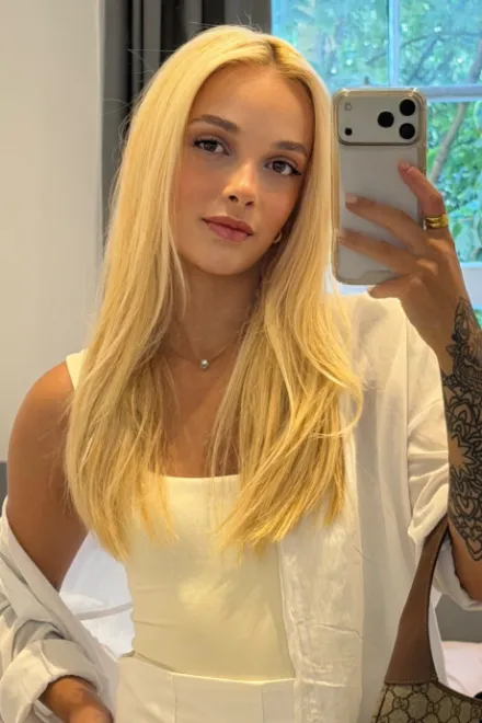 Blonde Brazilian escort in Earl's Court - Bumble - image 13
