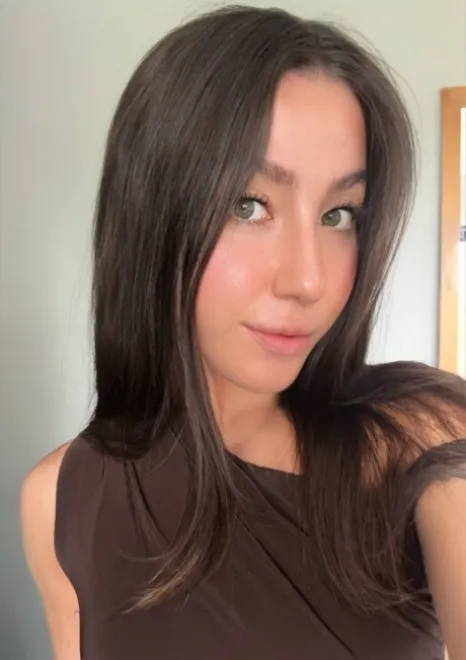 Brunette Italian escort in Earl's Court - Dizora - image 13