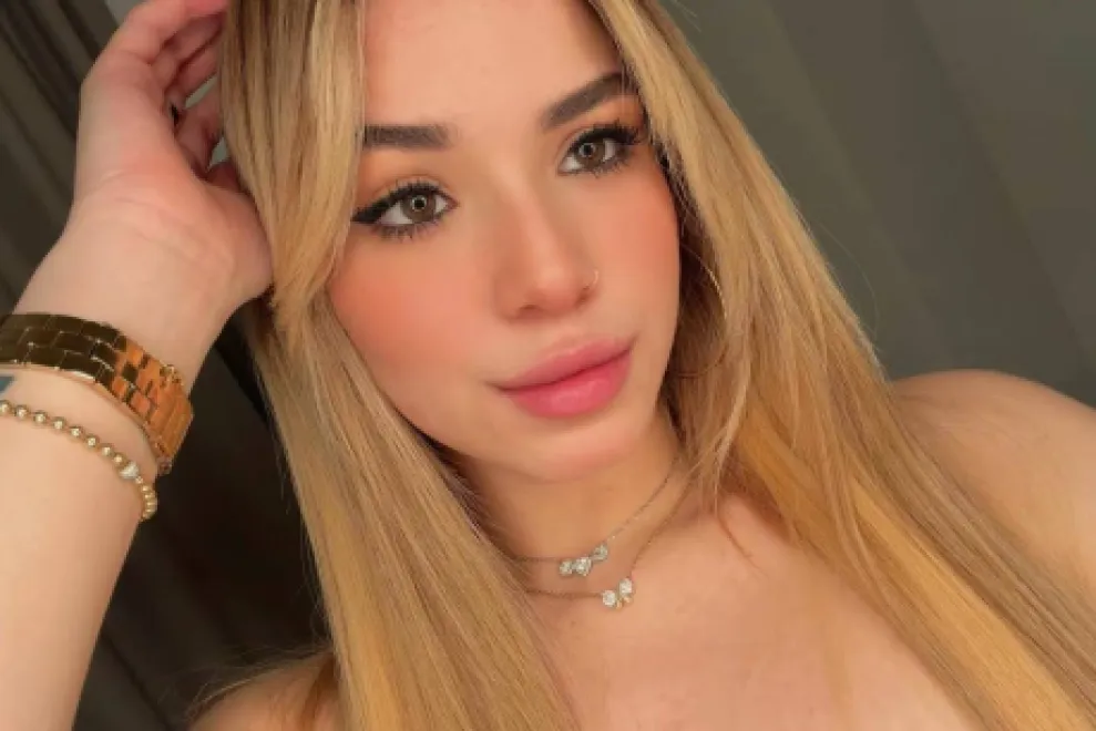Blonde Brazilian escort in Bond Street - Bermuda - image 9