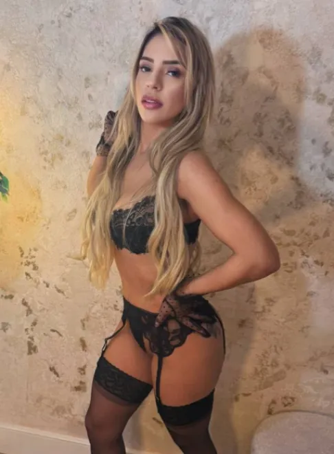 Blonde Brazilian escort in Marble Arch - Bamerta - image 8