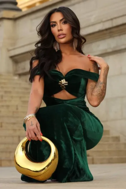 Light Brown Brazilian escort in Edgware Road - Sissel - image 7