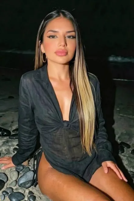 Light Brown Brazilian escort in Marylebone - Engracia - image 13