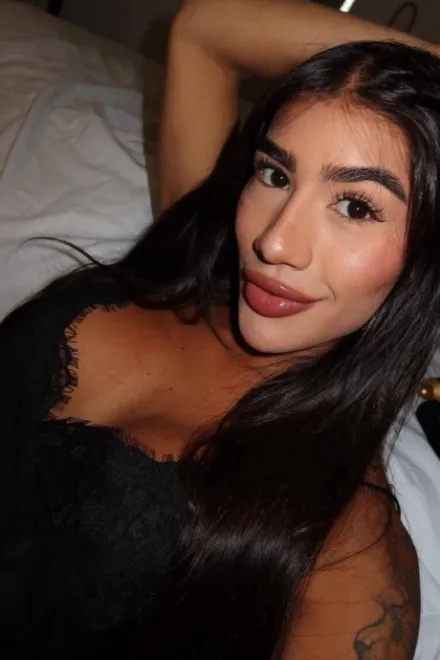 Brunette Brazilian escort in High Street Kensington - Herbal  - image 15