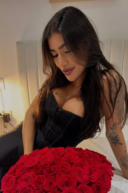 Brunette Brazilian escort in High Street Kensington - Herbal  - image 16