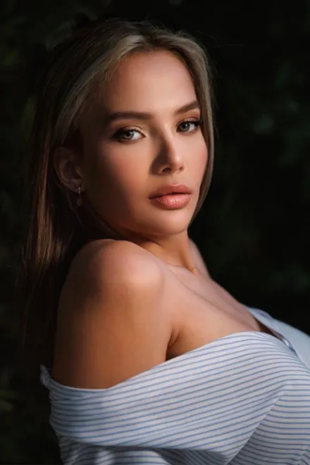 Blonde Brazilian escort in Victoria - Safrona - image 10
