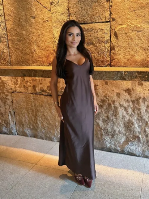 Brunette Brazilian escort in Gloucester Road - Maple - image 17
