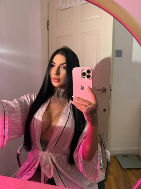 Brunette Brazilian escort in Paddington - Lavaterra  - image 3