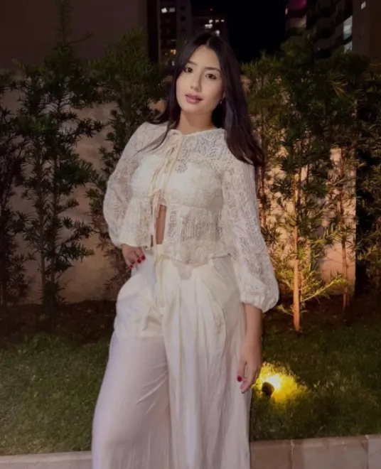 Brunette Brazilian escort in Earl's Court - Nobara - image 15