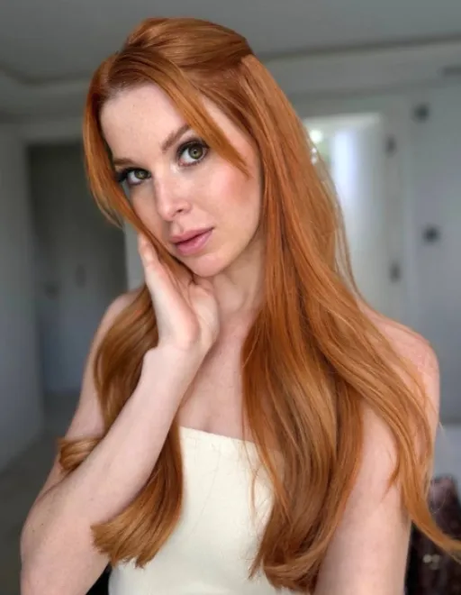 Redhead Brazilian escort in Leicester Square - Dionce - image 12