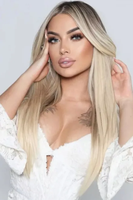 Blonde Brazilian escort in Goodge Street - Makadi - image 13