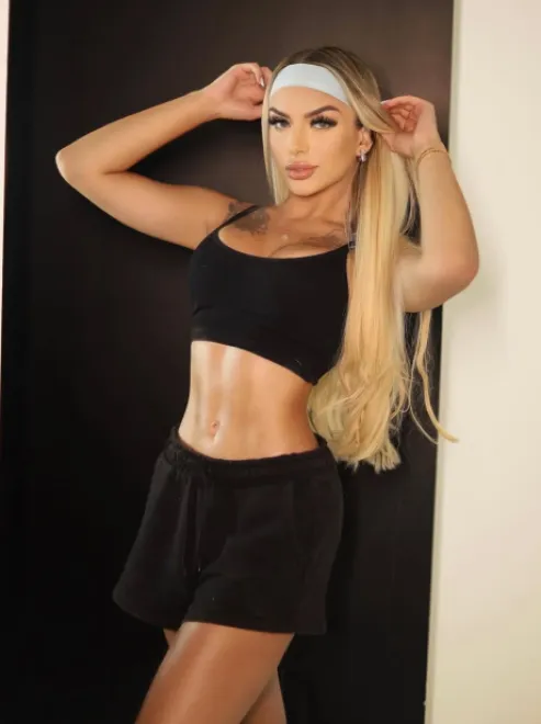 Blonde Brazilian escort in Goodge Street - Makadi - image 15