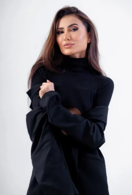 Brunette Brazilian escort in Gloucester Road - Ferana - image 6