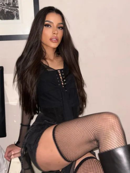 Brunette Brazilian escort in Gloucester Road - Arriva - image 12