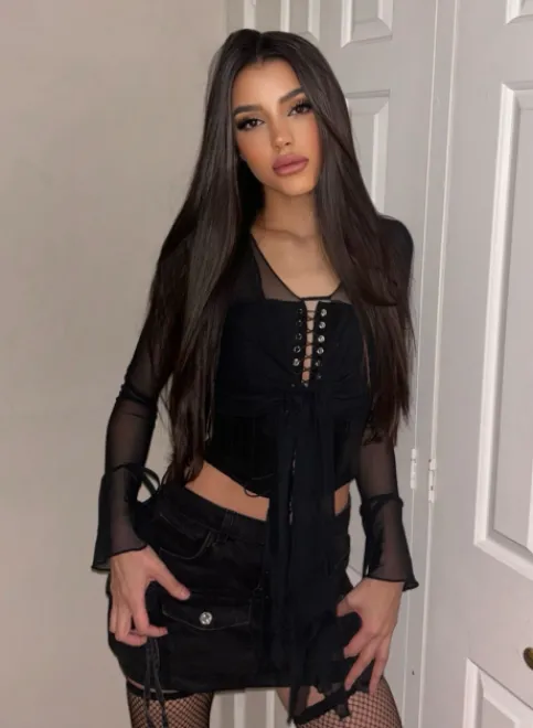 Brunette Brazilian escort in Gloucester Road - Arriva - image 17