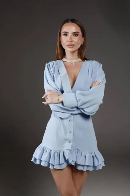 Brunette Russian escort in South Kensington - Alsu - image 9