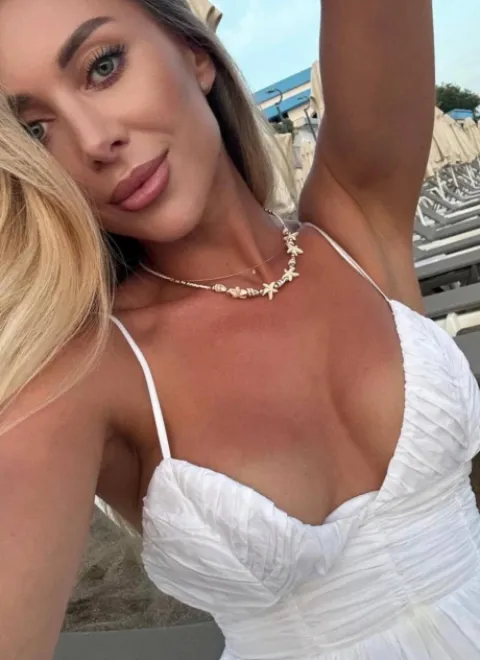 Blonde Ukrainian escort in South Kensington - Mityana - image 20