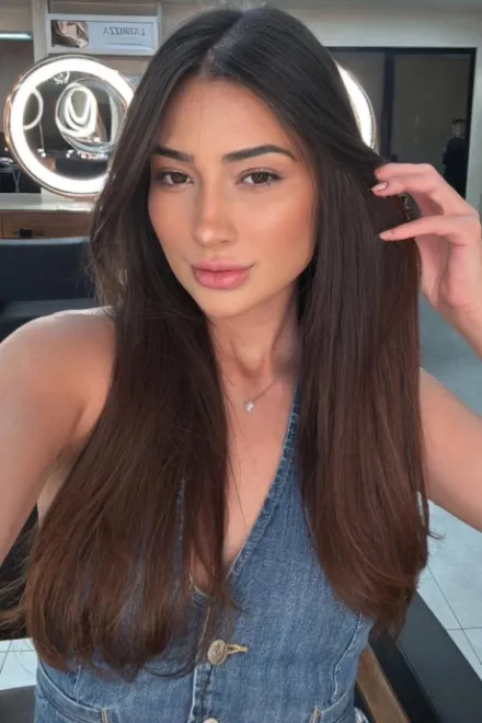 Brunette Brazilian escort in Euston - Peppermint - image 13