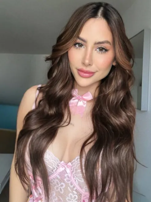 Brunette Brazilian escort in Paddington - Vandini - image 3