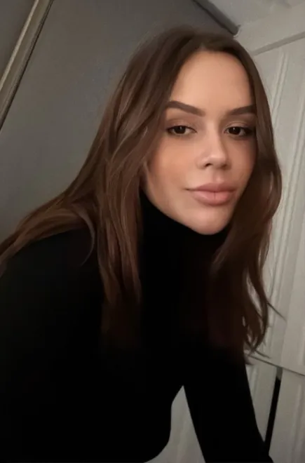 Brunette Brazilian escort in Earl's Court - Lark - image 18