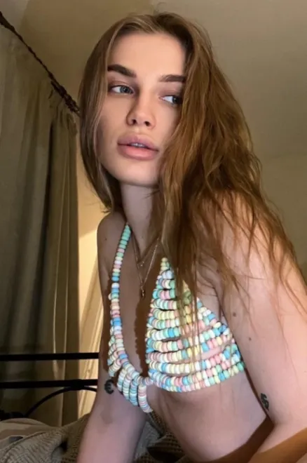 Light Brown Russian escort in Earl's Court - Aurina - image 14