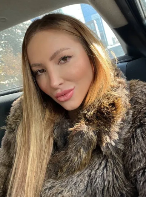 Redhead Brazilian escort in Earl's Court - Tenna - image 13