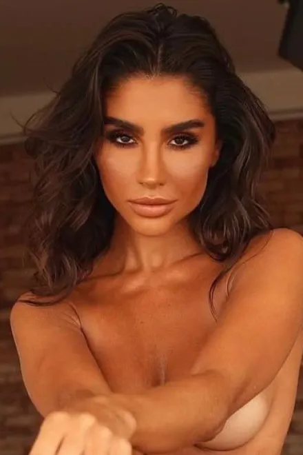 Brunette Brazilian escort in Paddington - Fragita - image 10