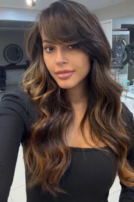 Brunette Brazilian escort in Earl's Court - Cassanova - image 2