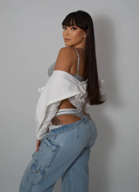 Brunette Brazilian escort in South Kensington - Gilma - image 13