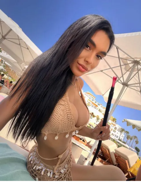 Brunette Brazilian escort in Goodge Street - Palmer - image 16