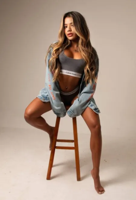 Light Brown Brazilian escort in Canary Wharf - Laysa - image 12
