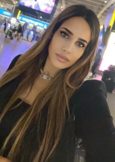 Light Brown French escort in Earl's Court - Chanel - image 9
