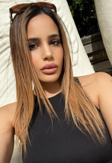 Light Brown French escort in Earl's Court - Chanel - image 14