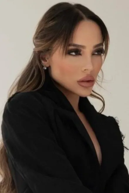 Brunette Brazilian escort in Paddington - Alpine - image 2