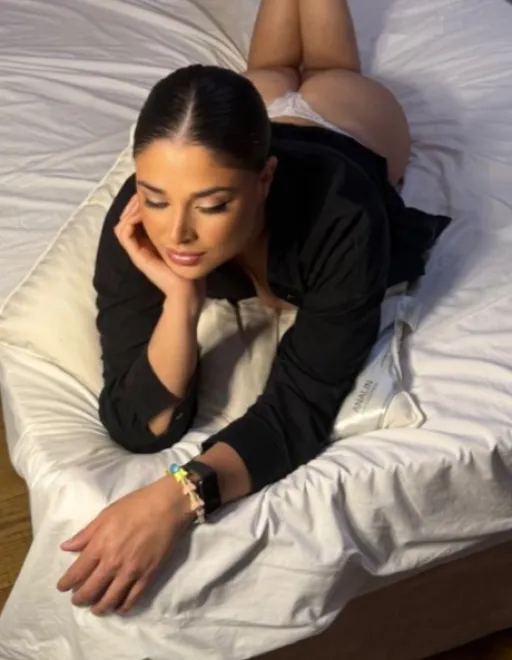 Brunette Brazilian escort in Camden Town - Foltene - image 12