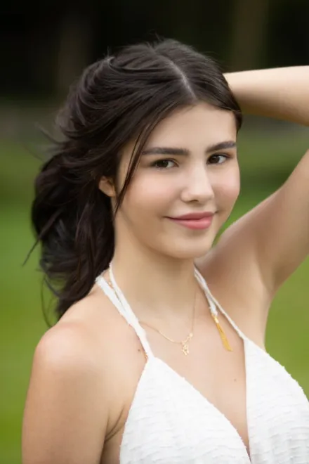 Brunette Brazilian escort in South Kensington - Cressida - image 8