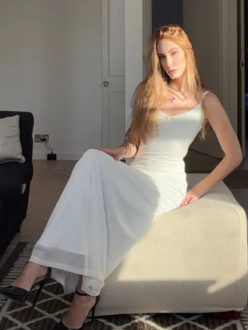 Light Brown Brazilian escort in Earl's Court - Constance - image 9