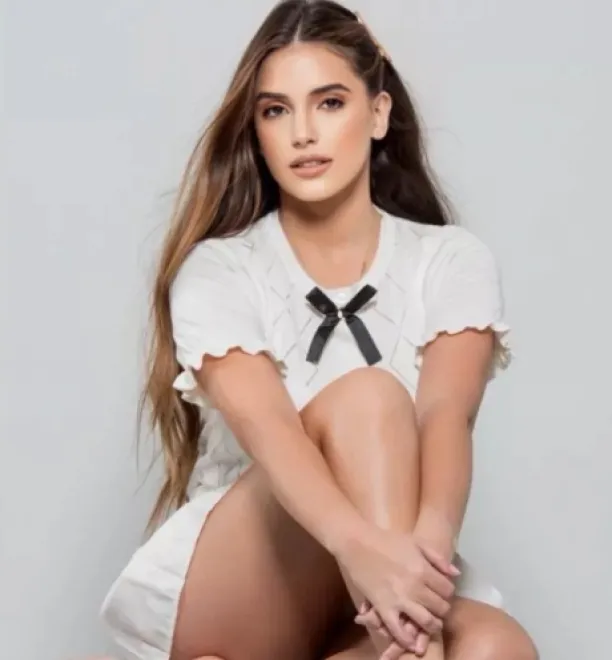Light Brown Brazilian escort in Kensington - Kensley - image 2