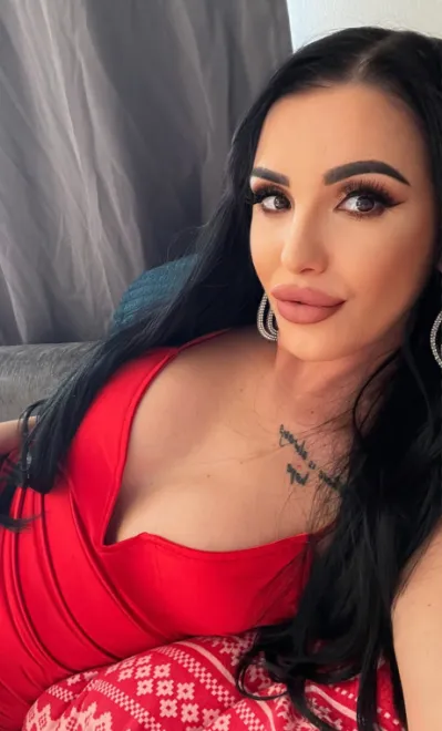 Light Brown Eastern European escort in Sloane Square - Miriam - image 16
