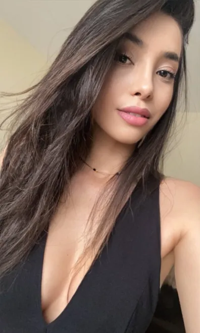 Brunette Brazilian escort in Knightsbridge - Lante - image 2