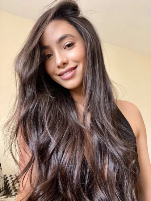 Brunette Brazilian escort in Knightsbridge - Lante - image 3