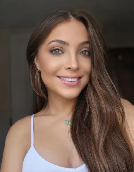 Brunette Brazilian escort in High Street Kensington - Bondi - image 10