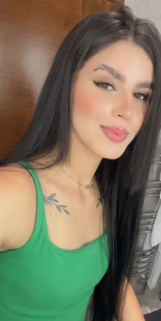 Brunette Brazilian escort in Imperial Wharf - Romola - image 6