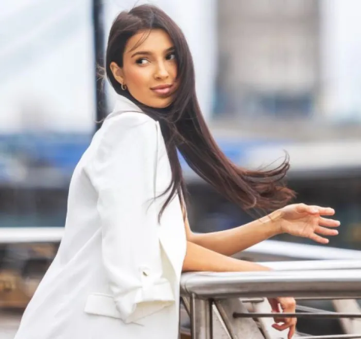Brunette Brazilian escort in Earl's Court - Fantastic - image 5
