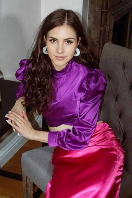 Brunette Russian escort in Earl's Court - Navi - image 6