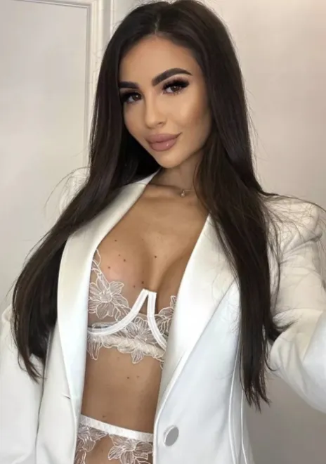 Brunette Spanish escort in Gloucester Road - Kataleya - image 16