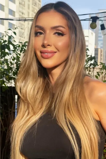 Blonde Brazilian escort in Earl's Court - Aldona - image 14
