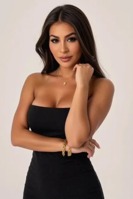 Brunette French escort in South Kensington - Nour - image 11