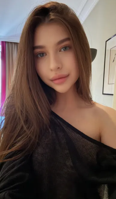 Light Brown Ukrainian escort in Kensington - Miracle - image 20