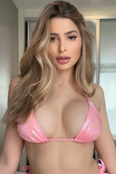 Light Brown Brazilian escort in Marylebone - Fabiola - image 3